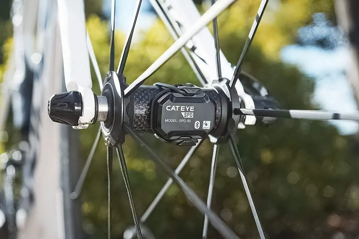 CATEYE Magnetless Speed/Cadence Sensors – IPX7 Waterproof Wireless Bluetooth ANT  Bike Computer RPM Sensor for Road, Spin Bikes and Smart Trainers, Compatible with Rouvy, Zwift, Peloton, Wahoo