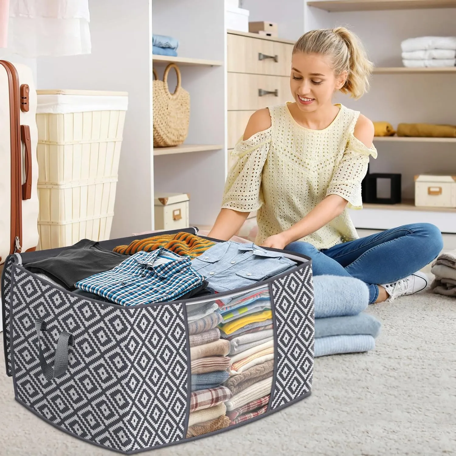 Direct 100L Storage Containers, Large Clothes Storage Bins Foldable Organization and Storage Bags with Reinforced Handle, Clear Window for Bedding, Blankets, Clothing, 3 Pack, Grey