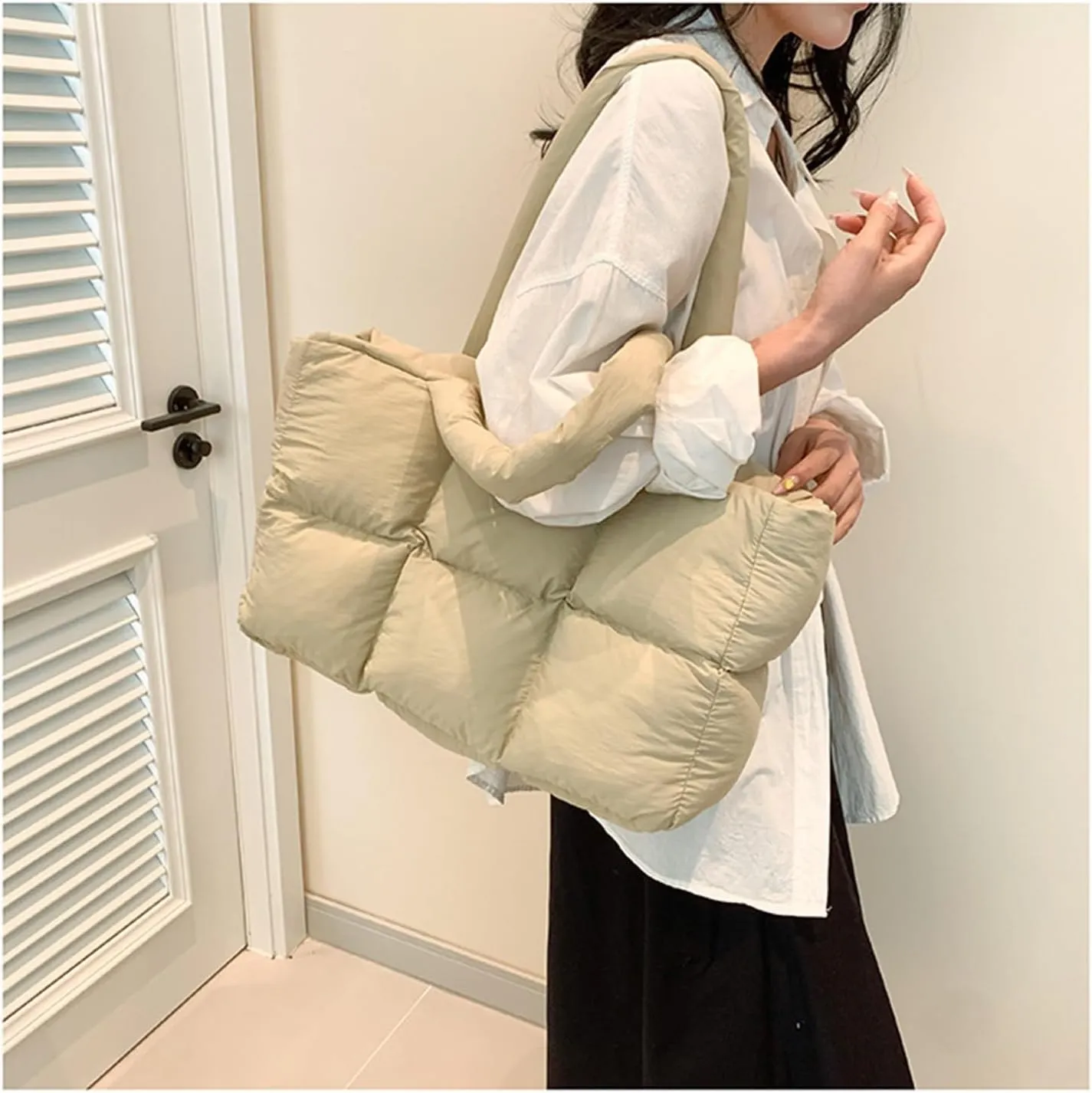 Ladies underarm shoulder bag portable cloud tote bag