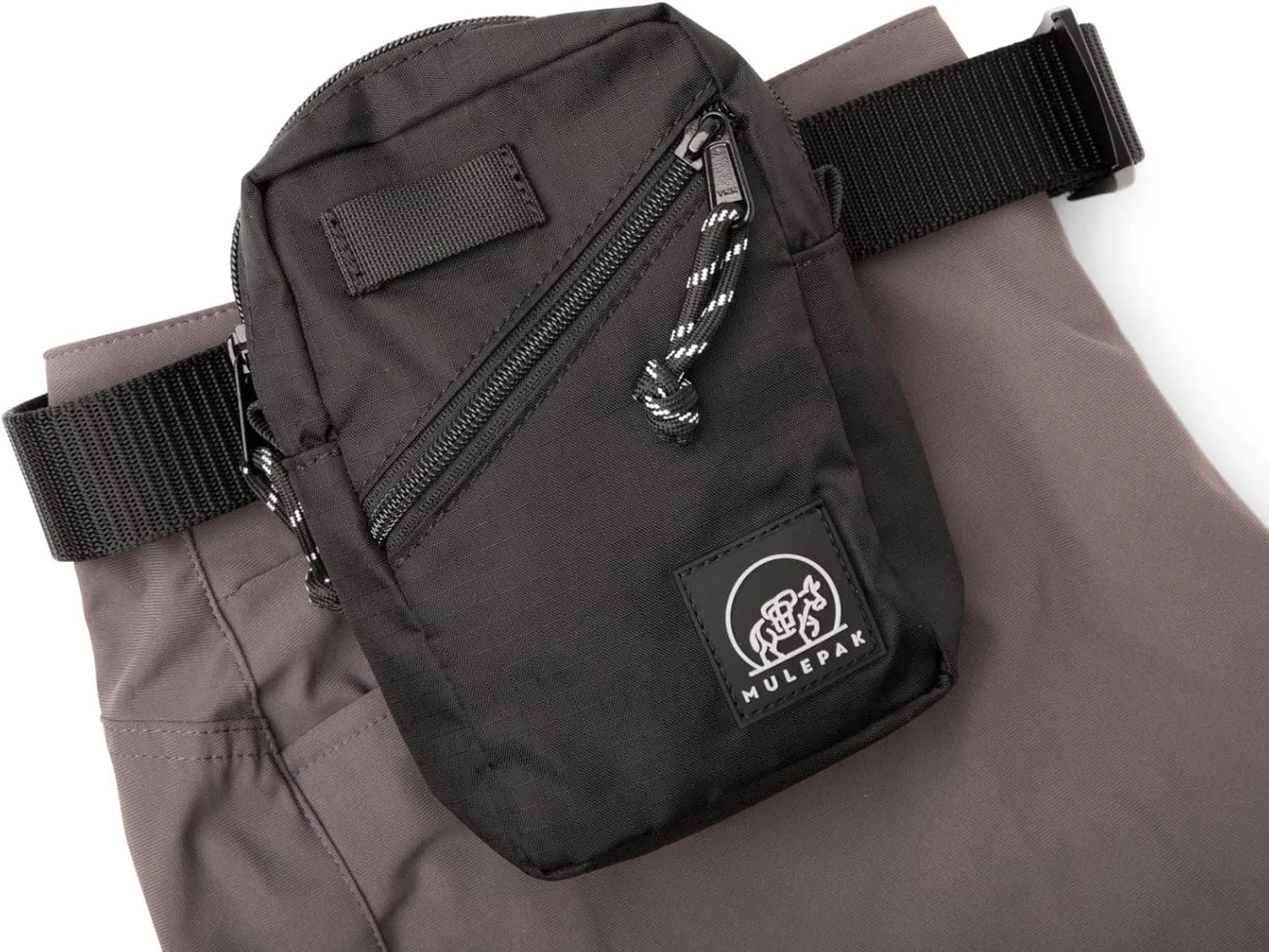 Sidecar Pouch in Night Black, 4.5"x7"x2" Lose-proof and Pickpocket Proof Safety Wallets, Outdoor Sports Belt Bags and Travel Fanny Waist Pack for Men and Women