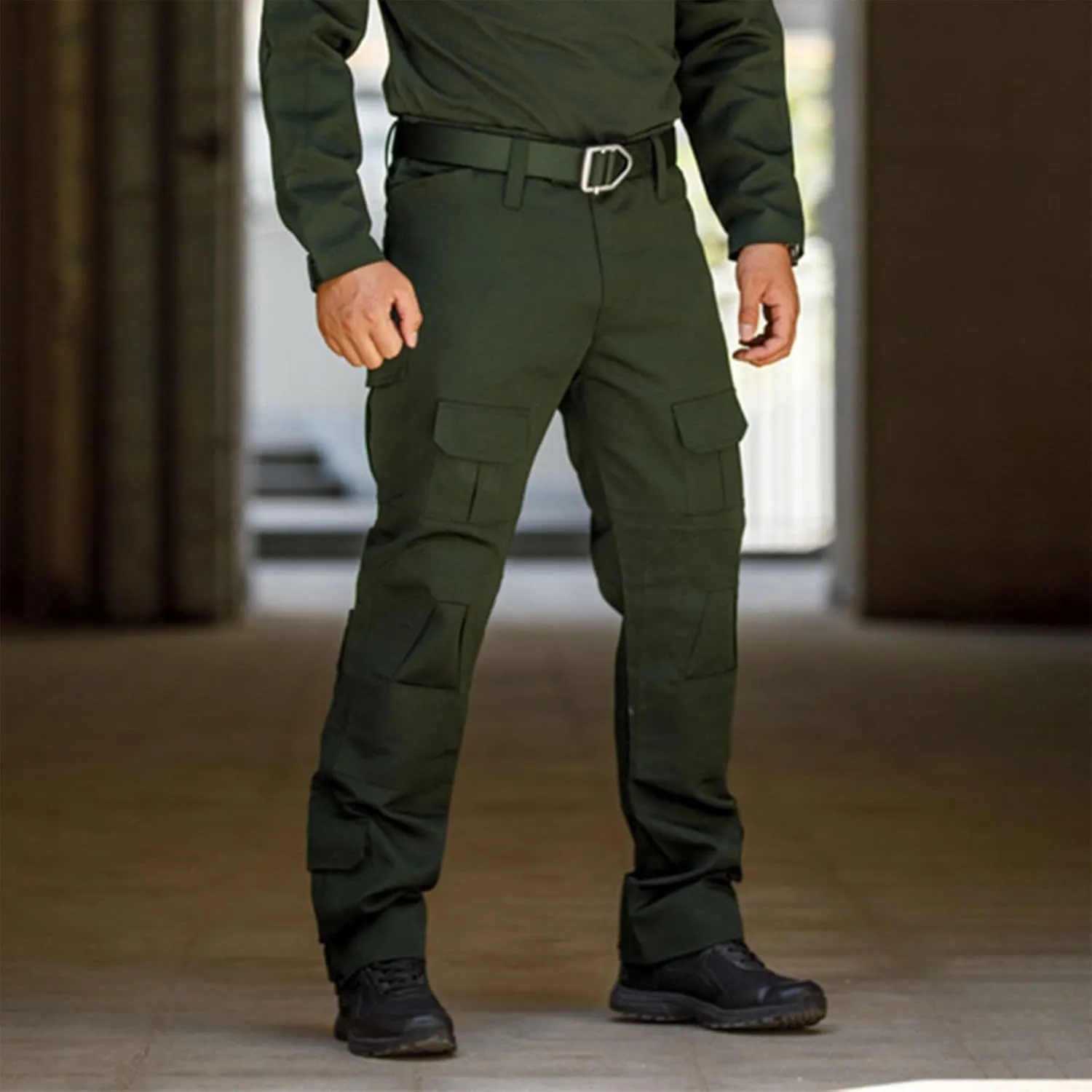 Tactical Pants for Men Outdoor Military Combat Cargo Pants Hiking Athletic Baggy Outdoor Casual Tapered Pants