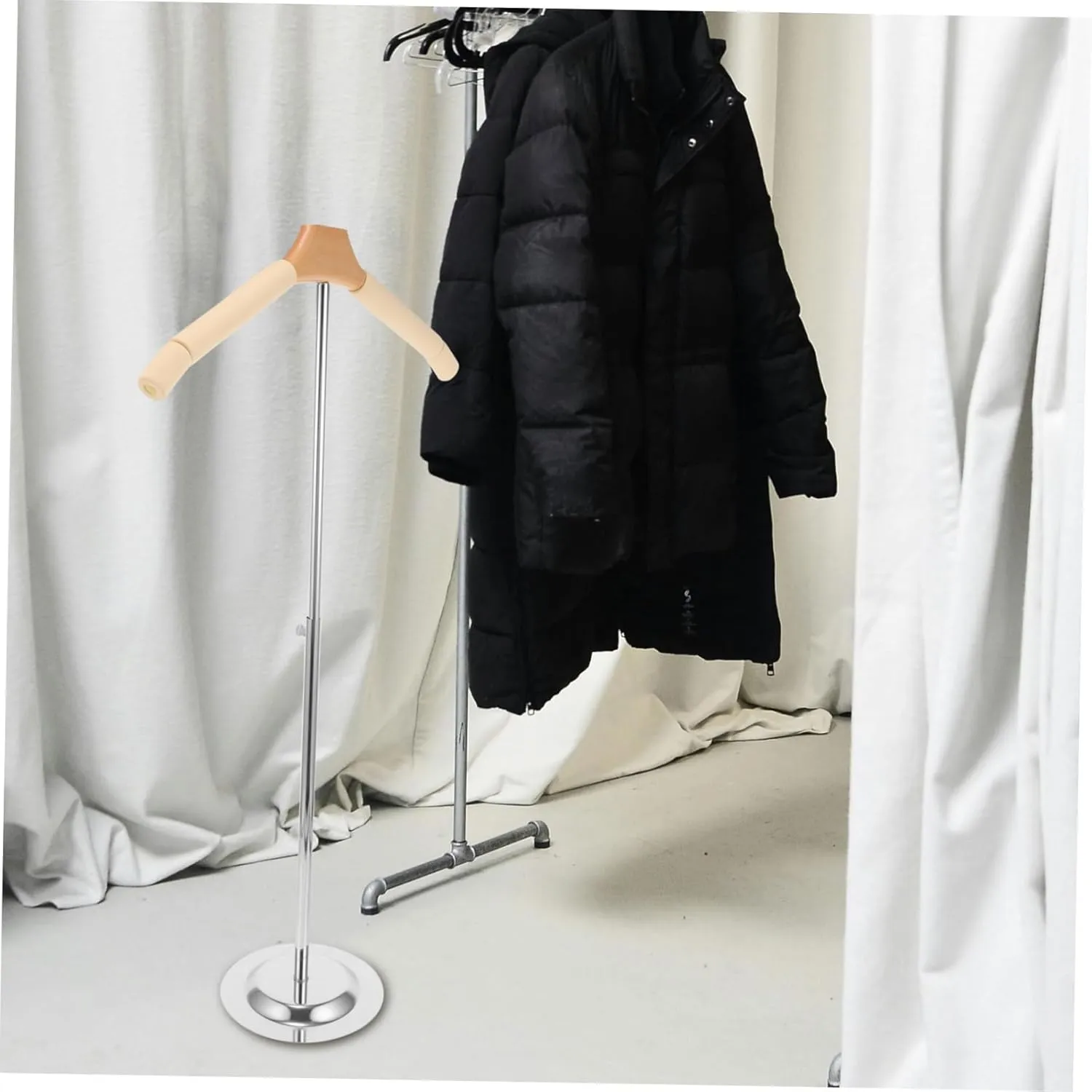 Tt Type Adult Clothes Hanger t Shirt Stand Display Shirt Rack Clothing Storage Rack