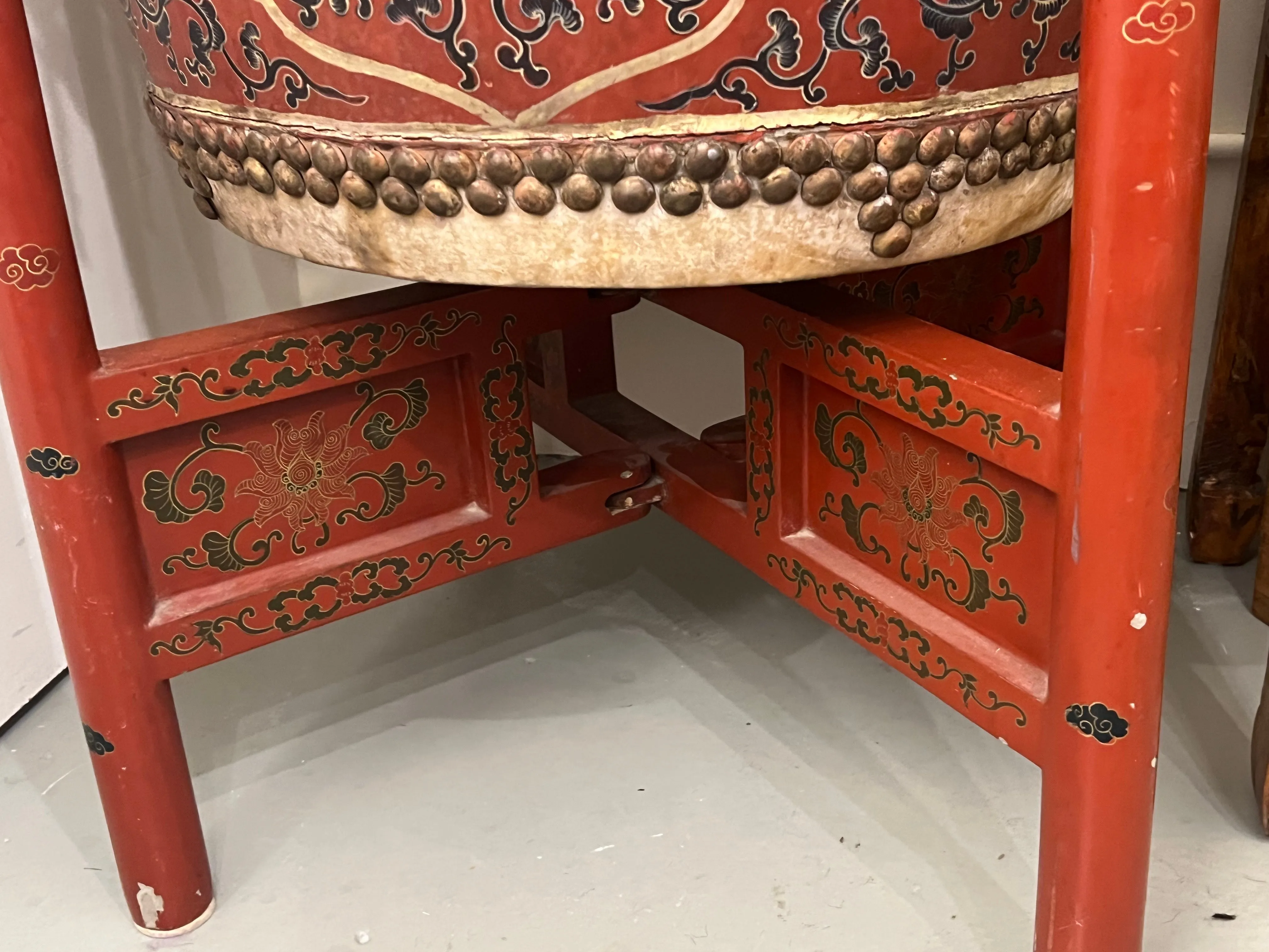 Vintage Taiko Drum in Chinese Motifs w/ Stand Sticks Accessories 26"x18"