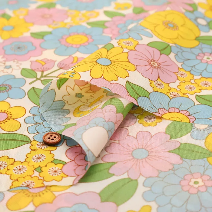 Water repellent Nylon Oxford Print Fabric 70s Design Flower Days