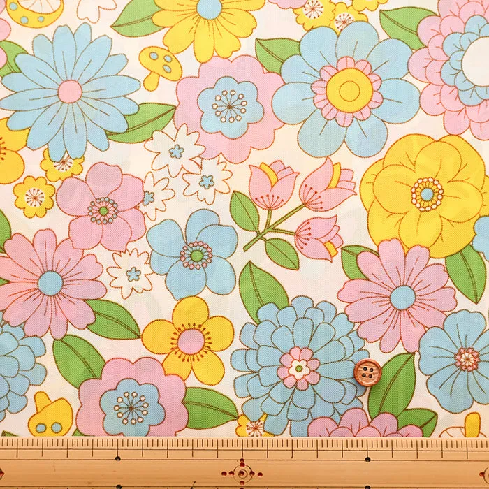 Water repellent Nylon Oxford Print Fabric 70s Design Flower Days