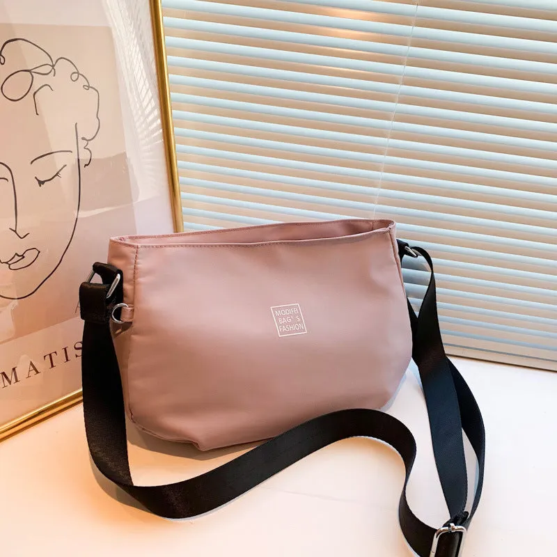 Women's Fashionable Nylon Cloth Simple Trendy Large Crossbody Bags