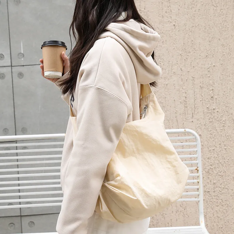 Women's Leisure Retro Simple Large Capacity Dumpling Crossbody Bags