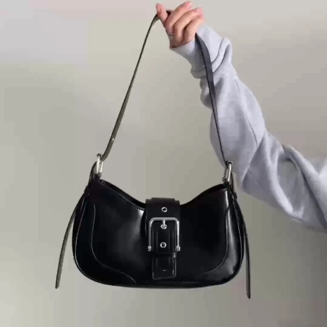 Women's Retro Hot Underarm Niche Simple Textured Bags