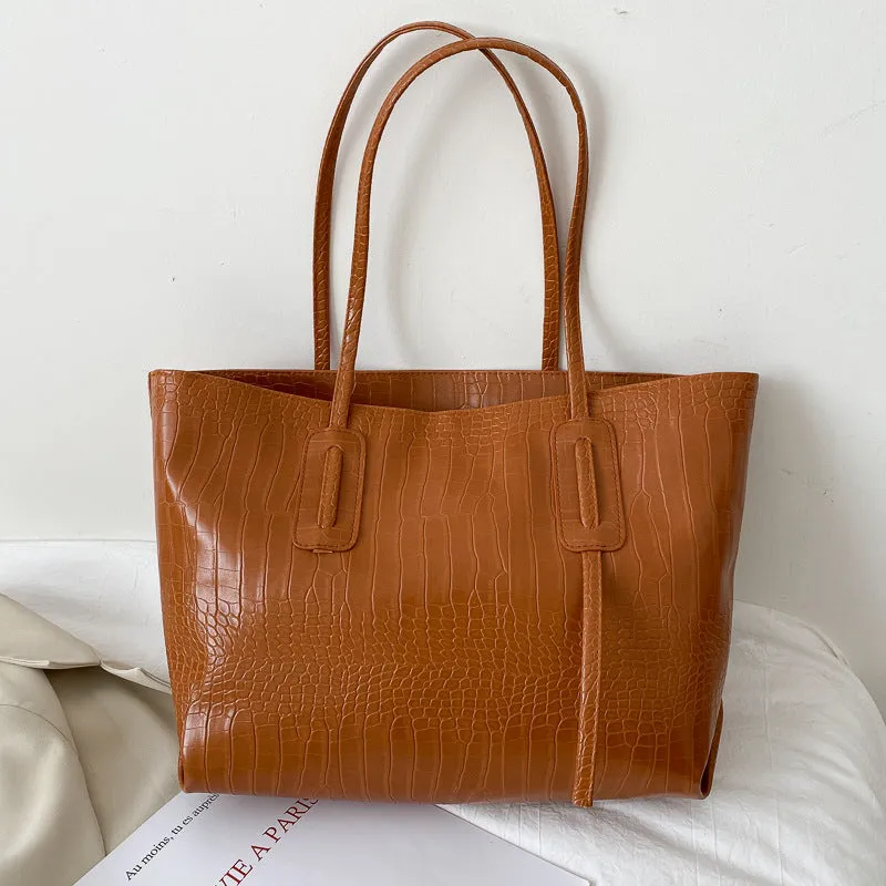Women's Simple Large Capacity Fashionable Portable Shoulder Bags
