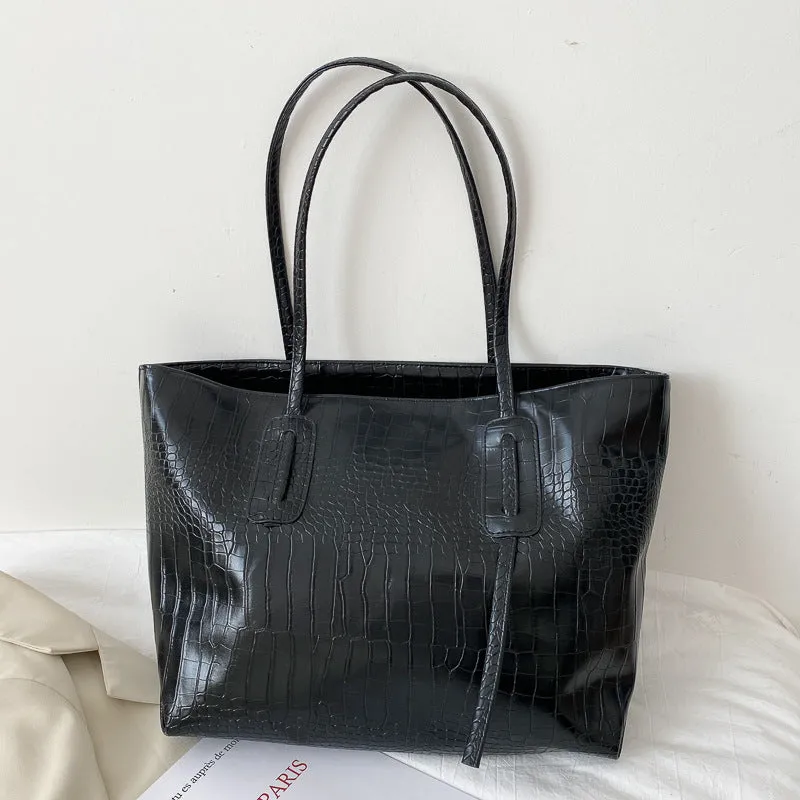 Women's Simple Large Capacity Fashionable Portable Shoulder Bags