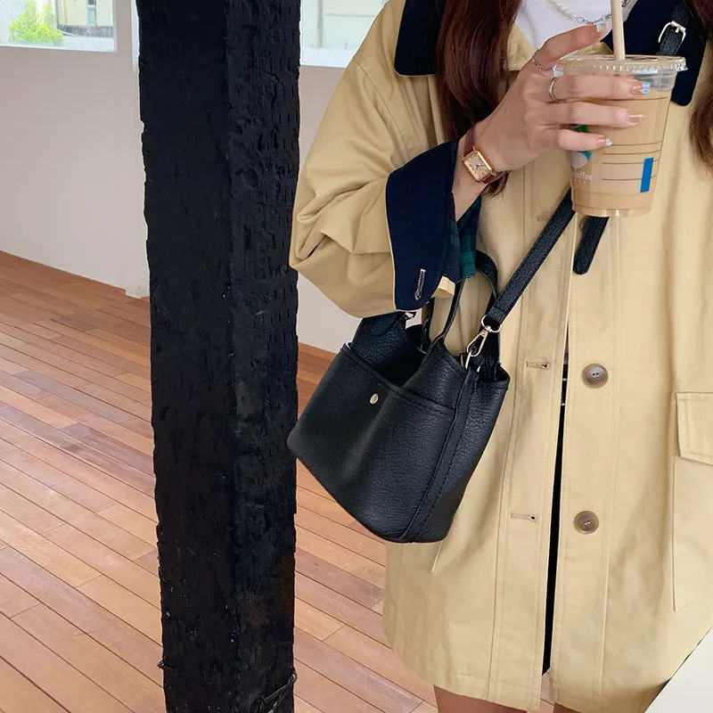 Women's Vegetable Basket Simple Fashion Soft Leather Texture Cross Crossbody Bags